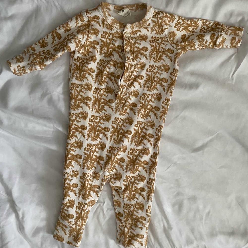 Kate Quinn romper